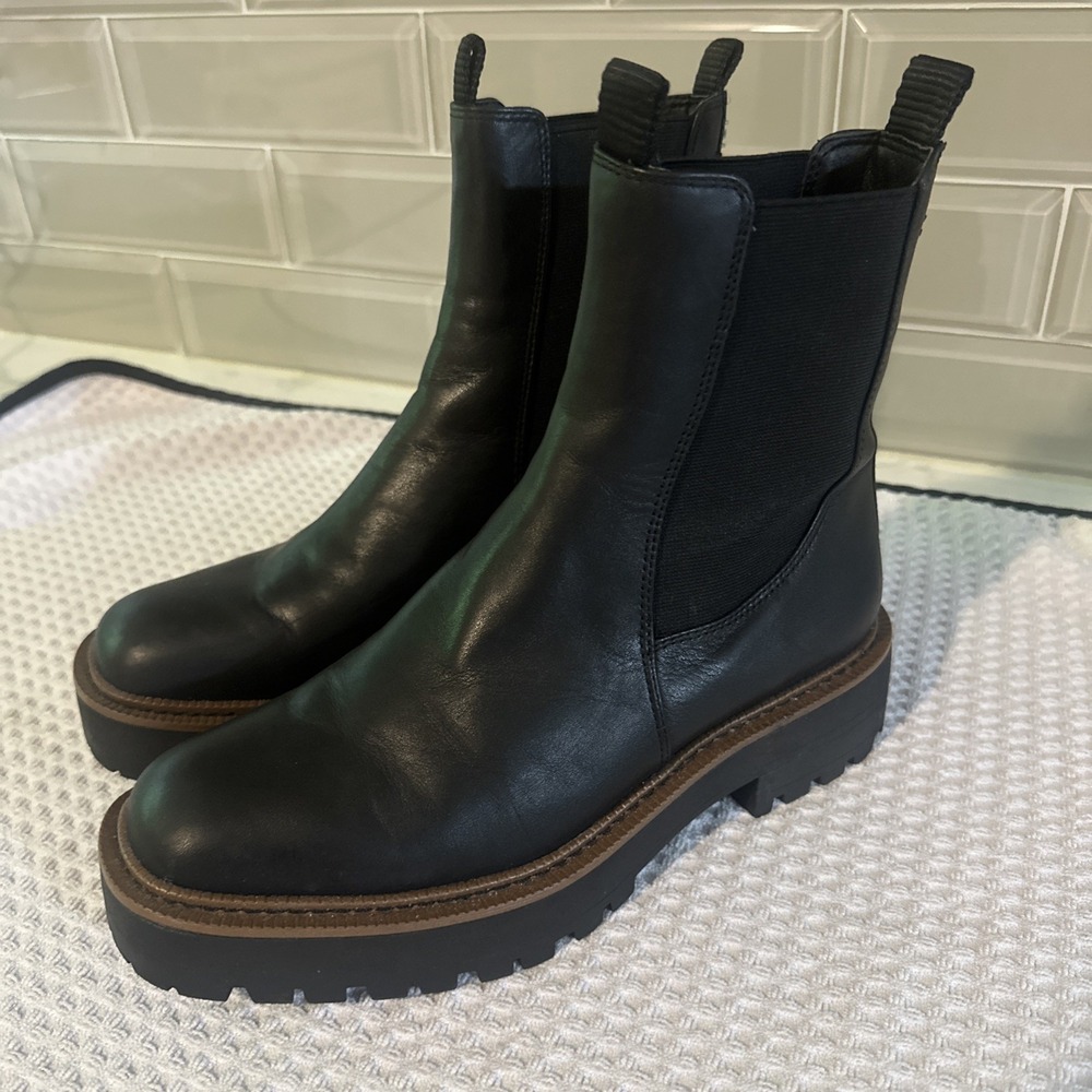 Sam Edelman Women's Laguna Lug-Sole Leather Chelsea Weatherproof Black Boot Sz 8 - Picture 2 of 13